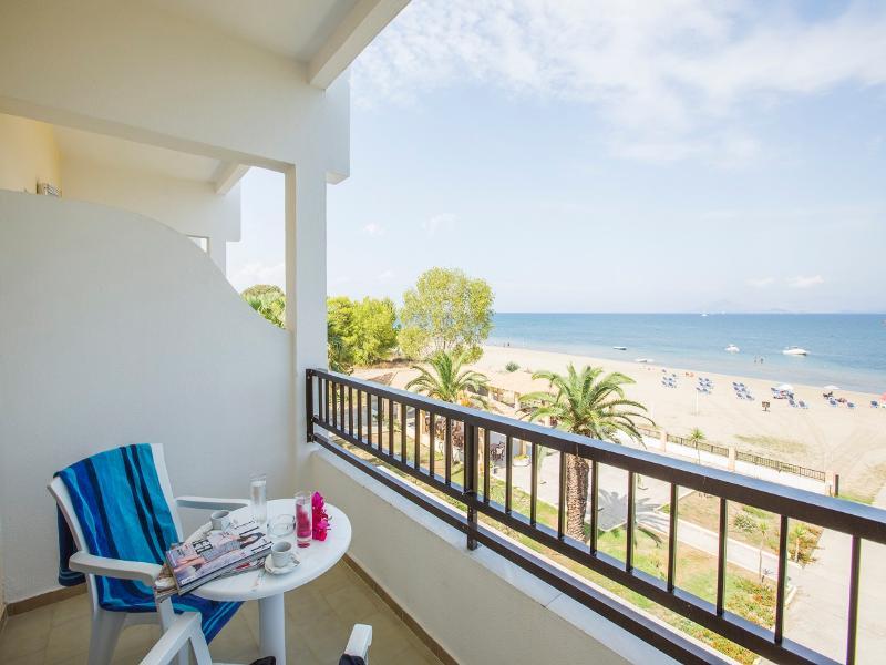 Island Beach Resort (Adults Only) 카보스 외부 사진